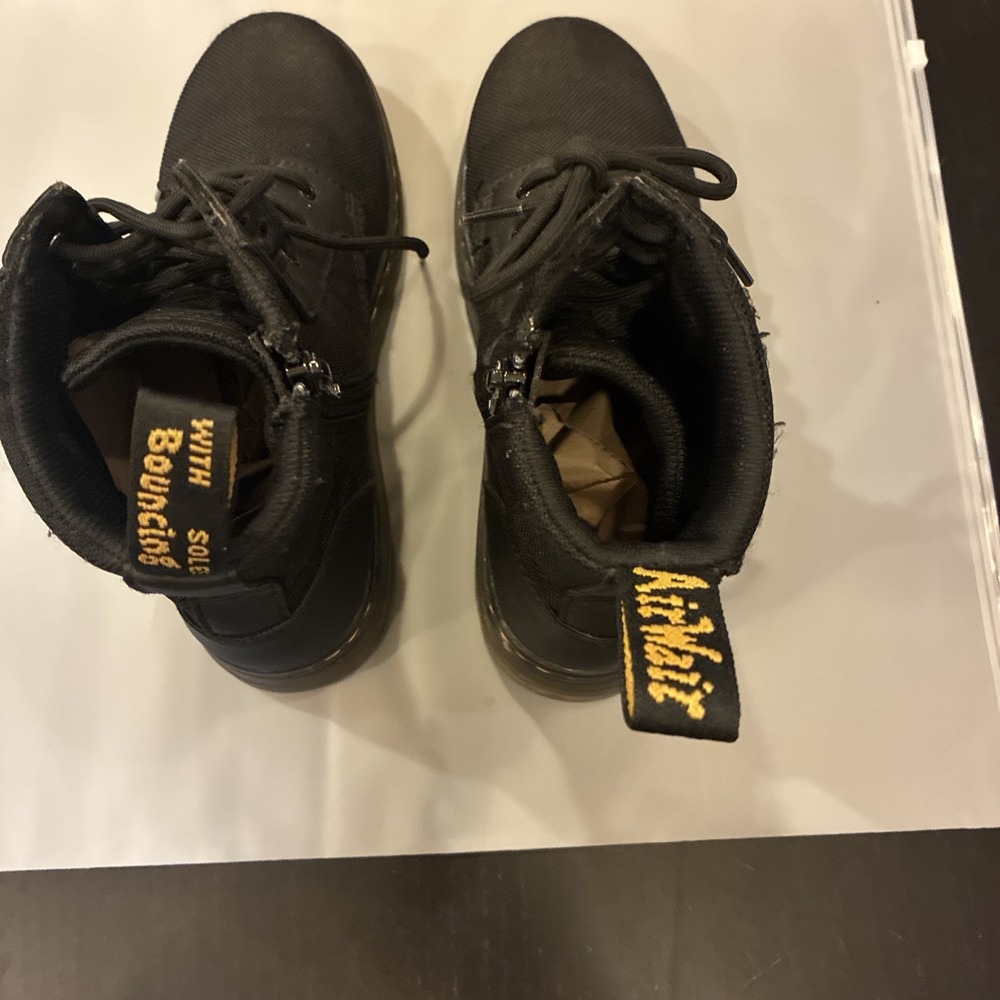 Dr. Martens Size 6 Lace Up Black Cloth And Leather Ankle Boots - Picture 2 of 7